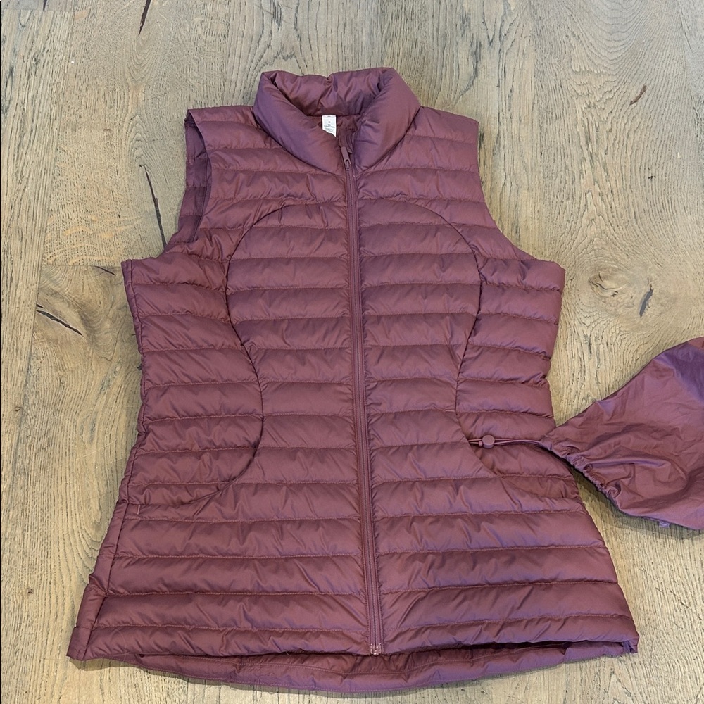 EUC Lululemon vest-size 8